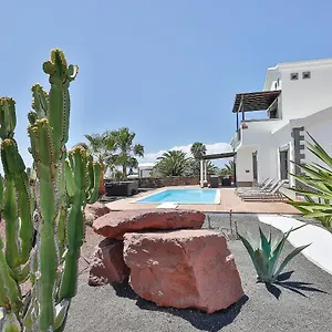 Sea Winds Lanzarote Villa