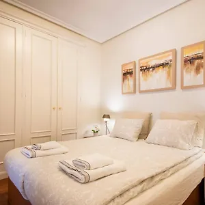 excellent-location-comfort-and-parking-included.sansebastianhotels.net/